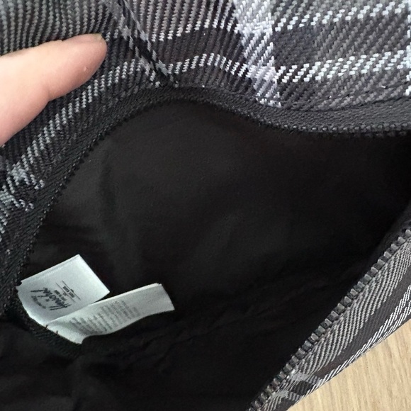 Herschel Supply Co  Fifteen Fanny Pack Grey Plaid Canvas Hip Belt Waist Bag - Picture 7 of 7